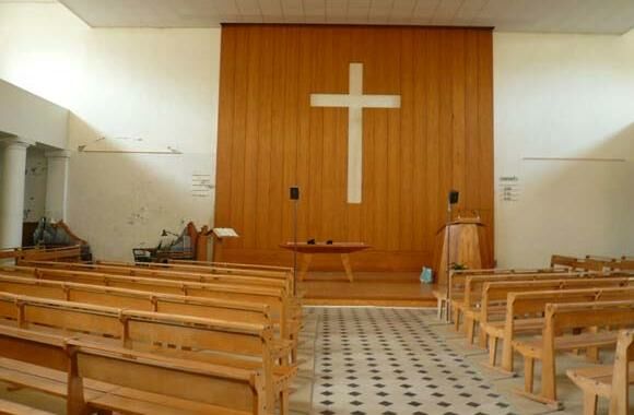 Qui s’assied où, et sur quoi ?