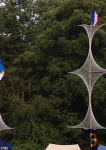 Cheminer avec, ouvrir des portes