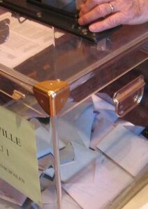 « Qui a éteint la lumière au pays des Lumières ? »