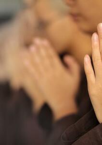 Méditation laïque et prière : une contradiction ?