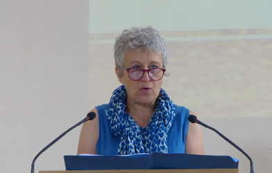 Anne-Sophie Léonard, biographe hospitalière