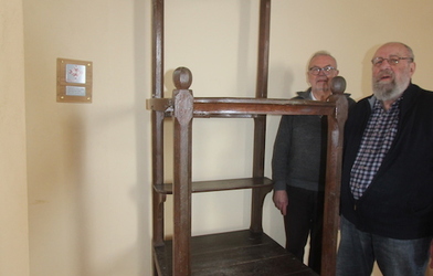 La chaire du Désert du temple de Chalencon