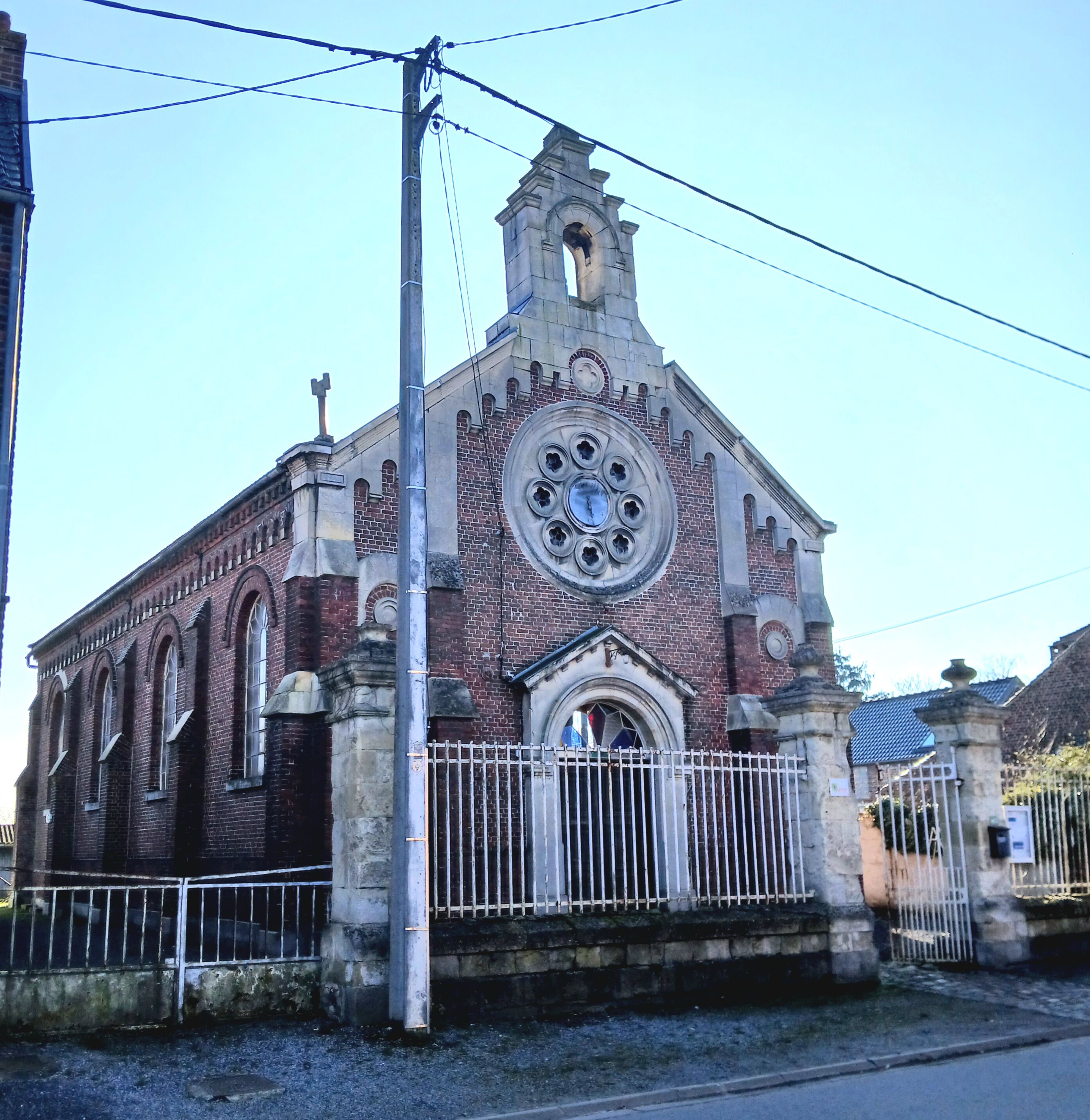 Le temple de Lecelles ou l’histoire d’un temple à un autre en traversant une rue