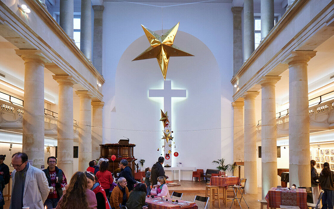 Café éphémère au temple Grignan, pendant l'Avent 2024 © Anne-Sophie Nival