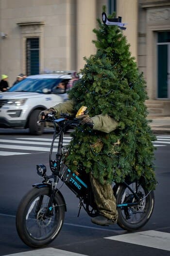 Face aux excès, des pistes pour vivre Noël autrement