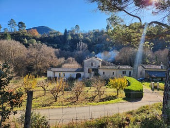 Les abeillères : une église protestante au cœur du vivant, en résonnance avec le monde