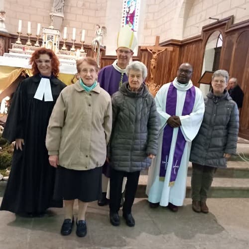 L&rsquo;Église de Pierre, Paul et Jean…
