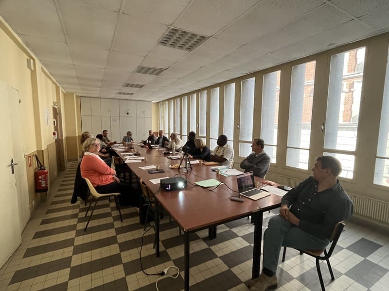 Préparer le synode, accompagner les églises